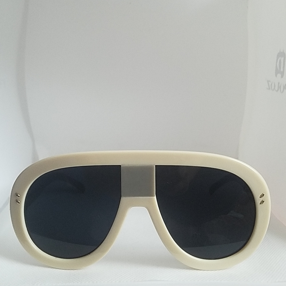 Womens cream oversized sunglasses